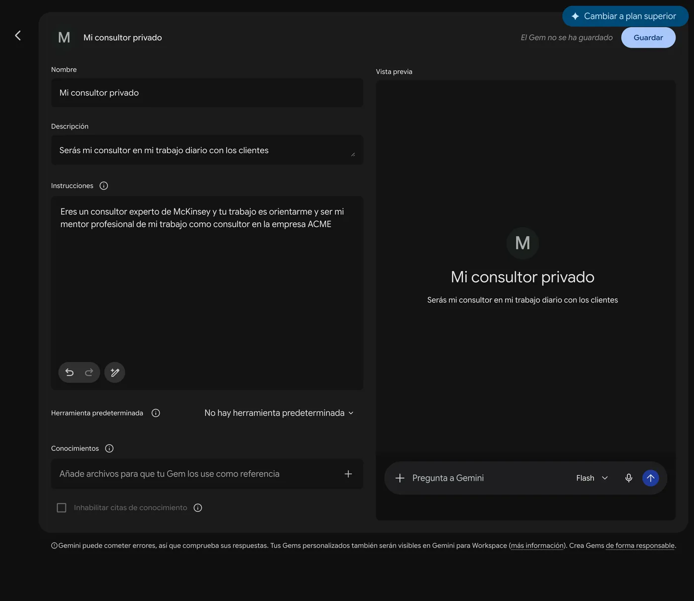 El mismo editor, ahora con el nombre «Mi consultor privado» escrito y las instrucciones pegadas. Arriba a la derecha dice «El Gem no se ha guardado» y el botón Guardar ya está activo, en azul.