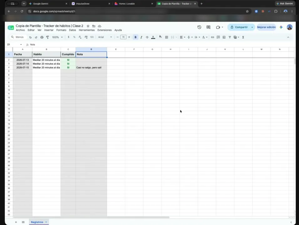 La plantilla de Google Sheets abierta en la pestaña Registros, con las columnas Fecha, Habito, Cumplido y Nota y tres filas de ejemplo.