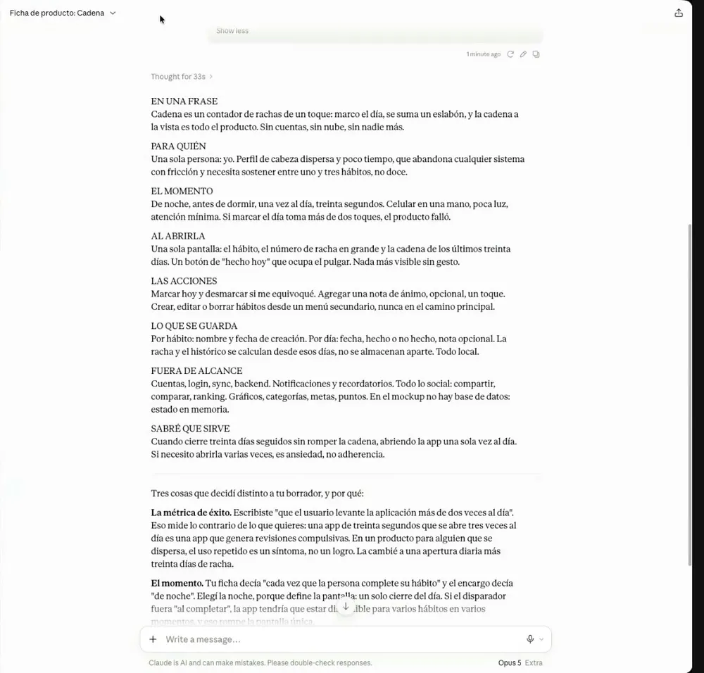 La ficha de producto que devuelve Claude para Cadena: los ocho títulos EN UNA FRASE, PARA QUIÉN, EL MOMENTO, AL ABRIRLA, LAS ACCIONES, LO QUE SE GUARDA, FUERA DE ALCANCE y SABRÉ QUE SIRVE, cada uno con su respuesta de dos o tres líneas.